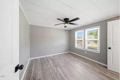 320 E Earp Street, Holly Springs, NC 27540 - Photo 19