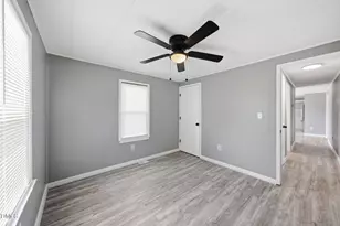 320 E Earp St, Holly Springs, NC 27540 - Photo 31