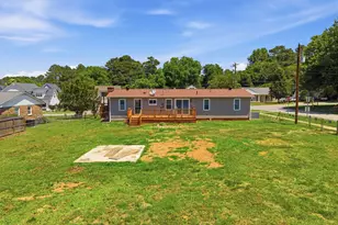 320 E Earp St, Holly Springs, NC 27540 - Photo 35