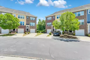 428 Hofman Ct, Cary, NC 27519 - Photo 3