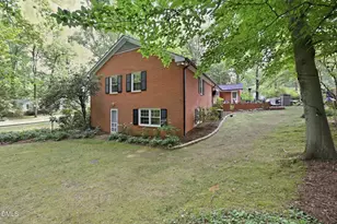 803 W Cornwallis Dr, Greensboro, NC 27408 - Photo 27