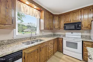 4116 Carson Dr, Sanford, NC 27332 - Photo 11