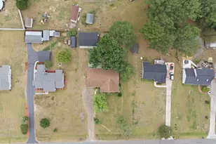 4116 Carson Dr, Sanford, NC 27332 - Photo 7