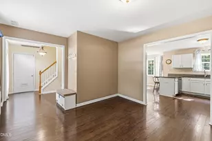352 Arbor Crest Rd, Holly Springs, NC 27540 - Photo 11