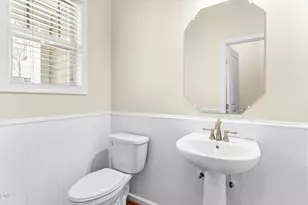 5541 Nur Ln, Raleigh, NC 27606 - Photo 23