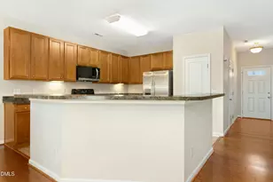 5541 Nur Ln, Raleigh, NC 27606 - Photo 11
