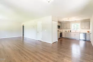204 W Johnson St, Cary, NC 27513 - Photo 3