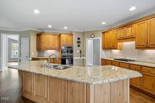 330 Chanticlair Dr, Apex, NC 27502 - Photo 23
