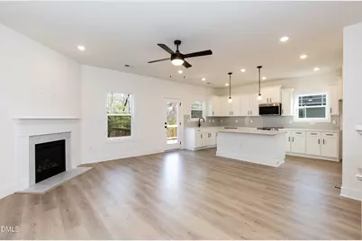 611 Melrose Court, Sanford, NC 27330 - Photo 15