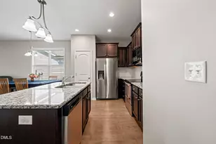 303 Bella Sq, Smithfield, NC 27577 - Photo 5