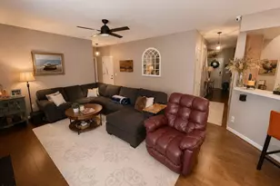 1814 Haw Village Dr, Graham, NC 27253 - Photo 9