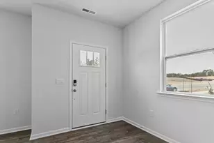 909 Sculptor St, Wendell, NC 27591 - Photo 5