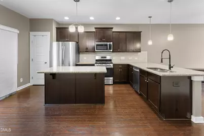 7806 Allscott Way, Raleigh, NC 27612 - Photo 7