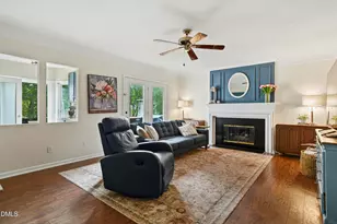 812 Beddingfield Dr, Knightdale, NC 27545 - Photo 5