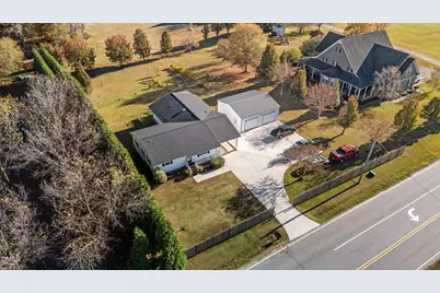 353 N Pleasant Coates Road, Benson, NC 27504 - Photo 9