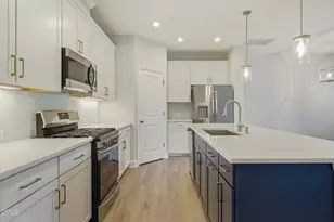 209 Deardom Wy, Chapel Hill, NC 27517 - Photo 9