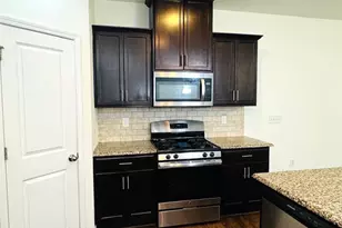 204 Traphill Dr, Morrisville, NC 27560 - Photo 5