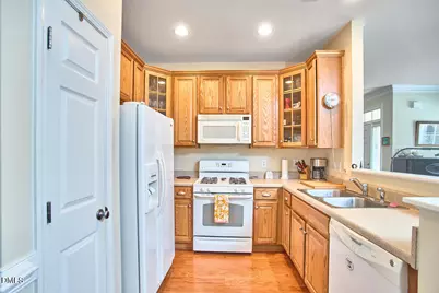 1301 Bartlett Circle, Hillsborough, NC 27278 - Photo 21