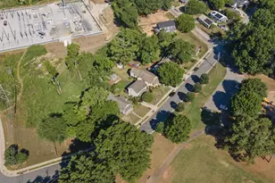 27 Summit Ave, Raleigh, NC 27603 - Photo 33