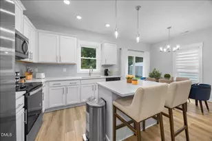 1917B Essex Rd, Durham, NC 27704 - Photo 9