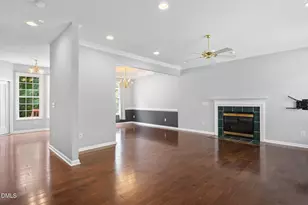 105 New Parkside Dr, Chapel Hill, NC 27516 - Photo 5