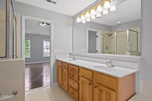 105 New Parkside Dr, Chapel Hill, NC 27516 - Photo 23