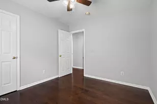 105 New Parkside Dr, Chapel Hill, NC 27516 - Photo 29