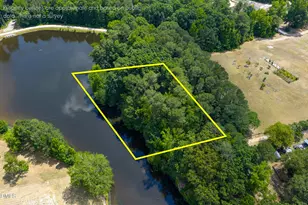 6117 B Applewhite Rd, Wendell, NC 27591 - Photo 3