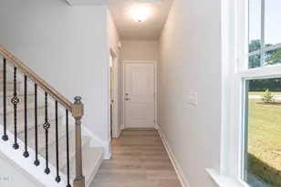 702 Dunlawton Ct, Sanford, NC 27330 - Photo 7