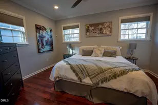 213 E South St, Raleigh, NC 27601 - Photo 7