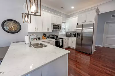 213 E South Street, Raleigh, NC 27601 - Photo 3