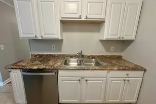 1100 Savannah Dr, Raleigh, NC 27610 - Photo 9
