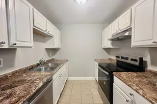 1100 Savannah Dr, Raleigh, NC 27610 - Photo 7