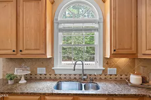 211 Lantern Ridge Ln, Cary, NC 27519 - Photo 25