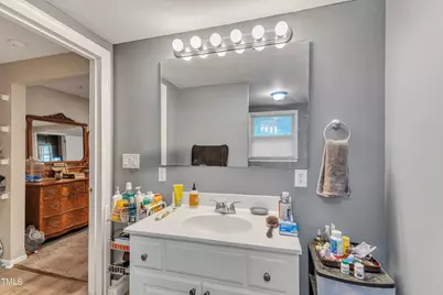 725 Colonial Drive, Raleigh, NC 27603 - Photo 19