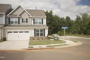 919 Hillman Ln, Mebane, NC 27302 - Photo 1