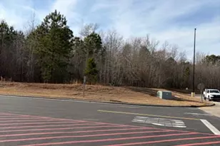 590 E Jackson Blvd, Erwin, NC 28339 - Photo 1