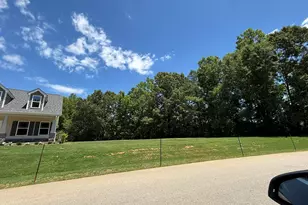 146 Busterfield Ct, Benson, NC 27504 - Photo 5
