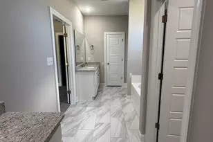146 Busterfield Ct, Benson, NC 27504 - Photo 17