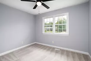 529 Clifford Ave, Fayetteville, NC 28314 - Photo 15