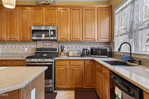 7733 Silver View Ln, Raleigh, NC 27613 - Photo 37