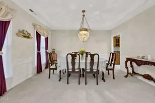 7733 Silver View Ln, Raleigh, NC 27613 - Photo 13