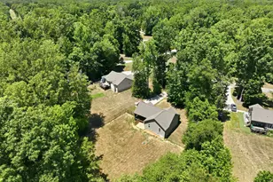 128 Bragg Ln, Hurdle Mills, NC 27541 - Photo 39