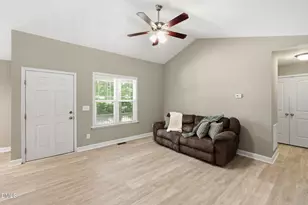 128 Bragg Ln, Hurdle Mills, NC 27541 - Photo 5