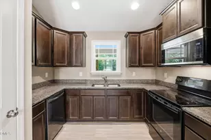 128 Bragg Ln, Hurdle Mills, NC 27541 - Photo 11