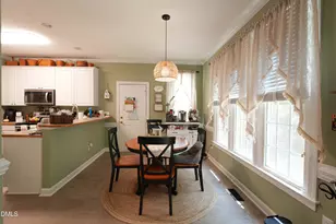 2002 Charlion Downs Ln, Apex, NC 27502 - Photo 9