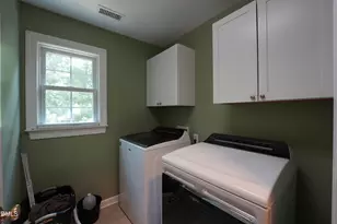 2002 Charlion Downs Ln, Apex, NC 27502 - Photo 15