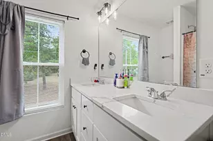 1420 Maplewood Dr, Durham, NC 27704 - Photo 27