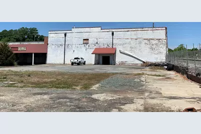 208 W 2nd Street, Siler City, NC 27344 - Photo 5