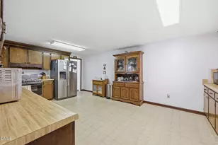 25 Eugene Jernigan Rd, Dunn, NC 28334 - Photo 13